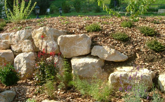 BLOC PIERRE CALCAIRE DU JURA EN VRAC