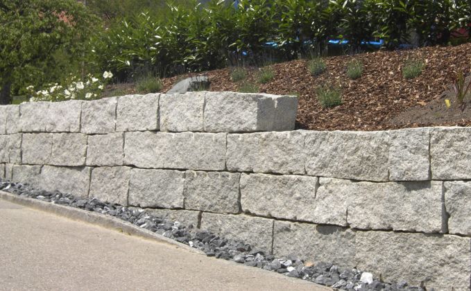 BLOCS GRANITE DE POLOGNE 457 CLIVÉ